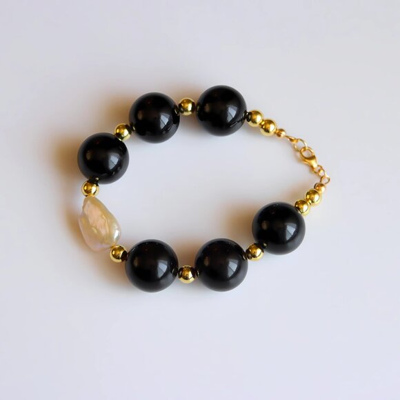 Baltic Cherry Amber & Pearl Bracelet – 18k Gold Filled - Picture 2 of 6